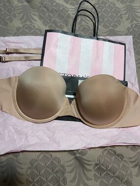 Victoria's Secret Illusions Smooth Uplift Strapless Bra